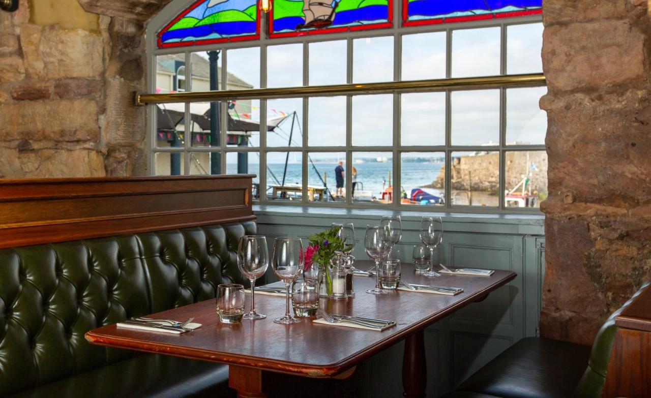 The Crusoe Hotel Lower Largo Exterior photo